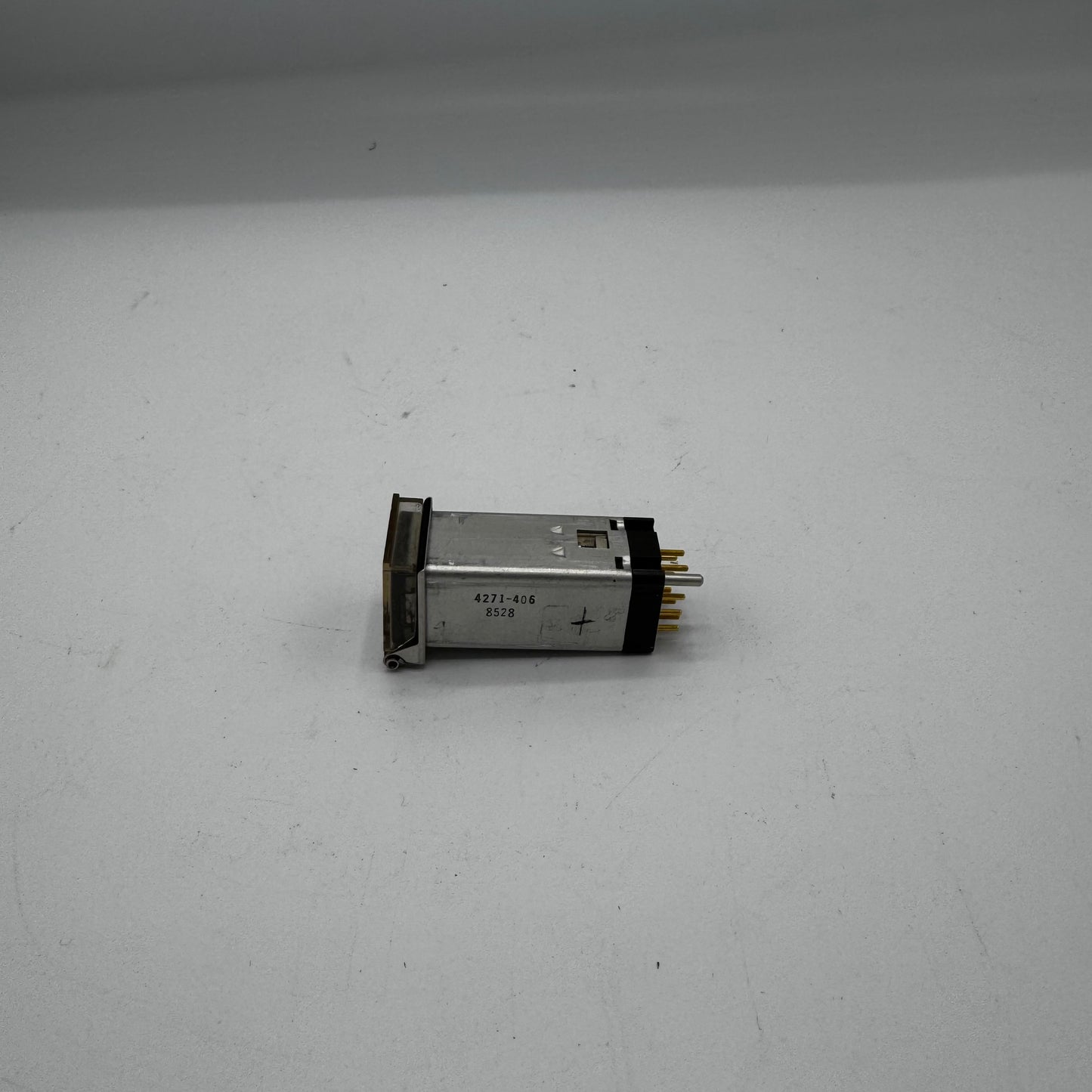 4271-406 SWITCH APU MASTER