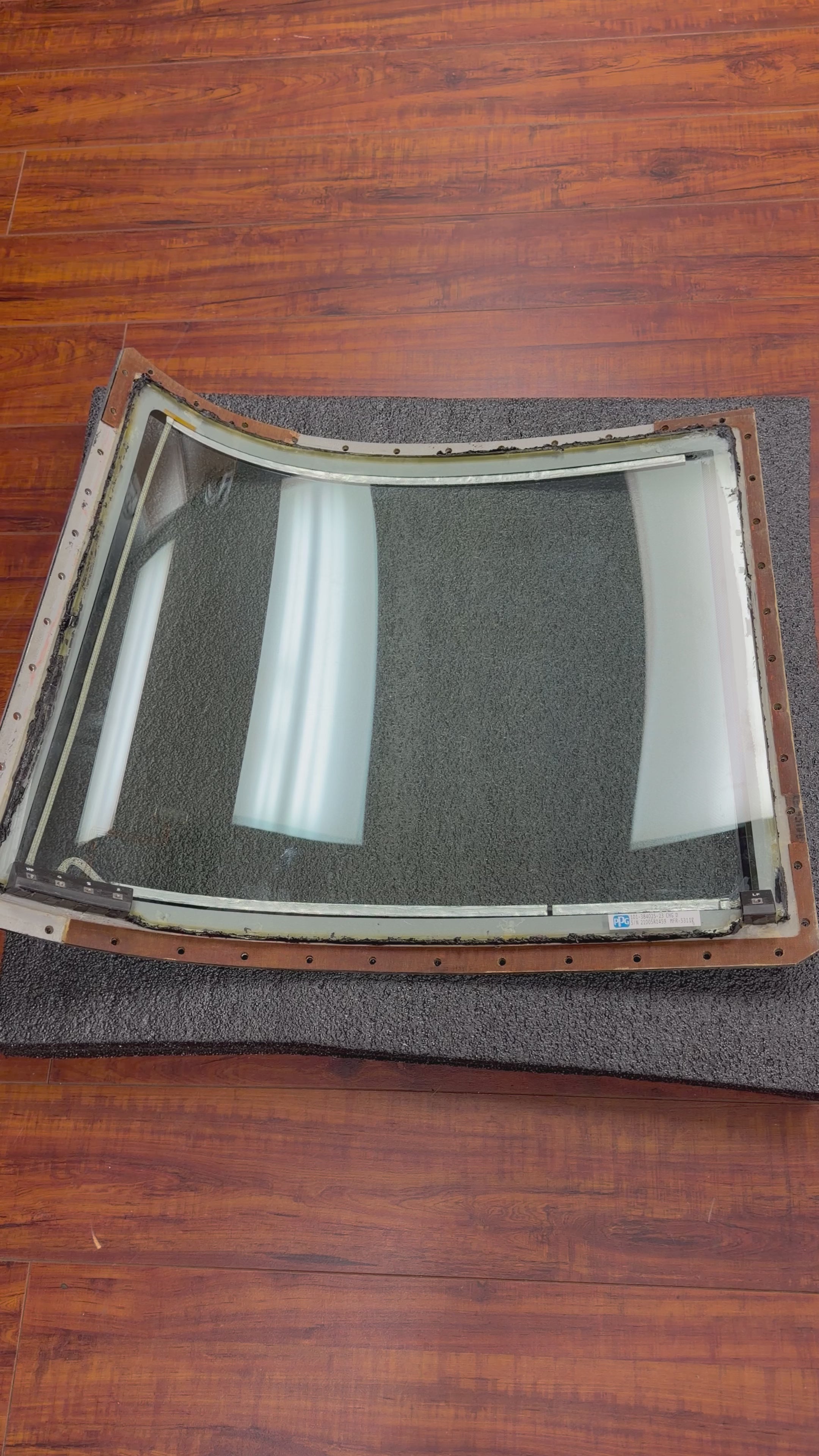 101-384025-23 LH WINDSHIELD - INSPECTED FAA 8130-3 – Avilist Corp